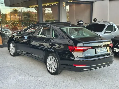 JETTA 1.4 250 TSI TOTAL FLEX COMFORTLINE TIPTRONIC