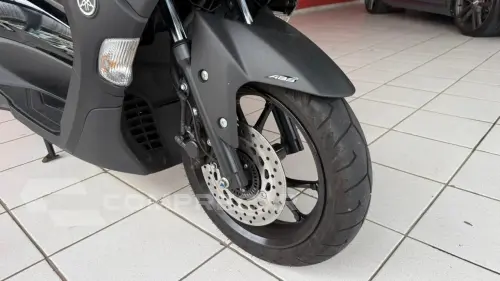 YAMAHA NMAX CONNECTED 160 ABS