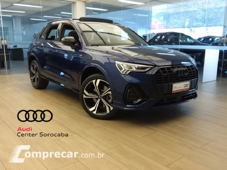 Audi Q3 2.0 40 TFSI GASOLINA PERFORMANCE BLACK PLUS QUATTRO TIPTR 4 portas