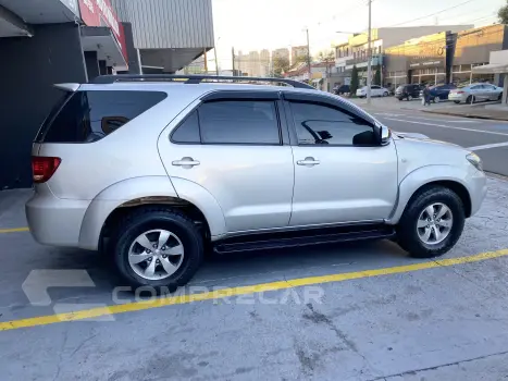 HILUX SW4 3.0 4X4 8V Turbo
