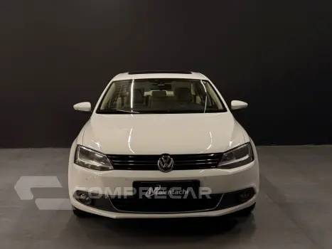JETTA 2.0 TSI HIGHLINE 200CV GASOLINA 4P TIPTRONIC