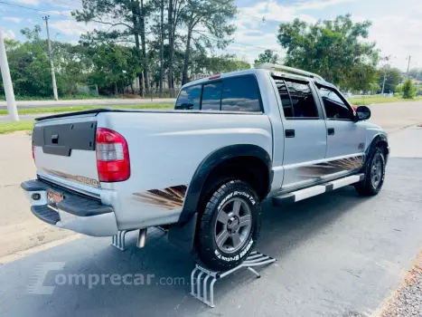 S10 2.4 RODEIO CABINE DUPLA