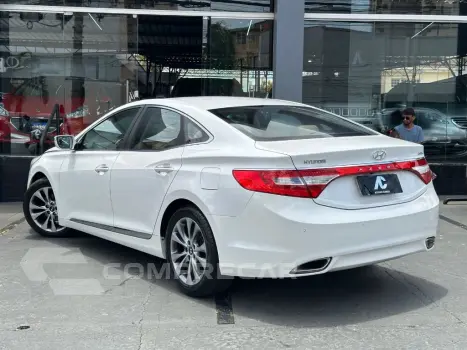 AZERA 3.0 V6 24V 4p Aut.