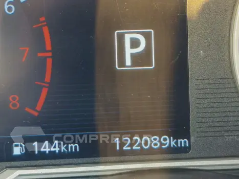KICKS 1.6 16V FLEXSTART RIO 2016 4P XTRONIC