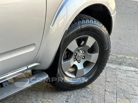 FRONTIER LE4X4ATT