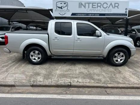 NISSAN FRONTIER 2.5 SE 4X2 CD Turbo Eletronic 4 portas