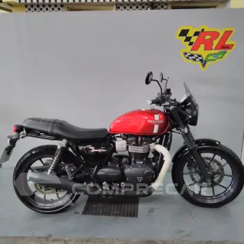 STREET TWIN 900
