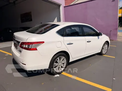Sentra SL 2.0/ 2.0 Flex Fuel 16V Aut.