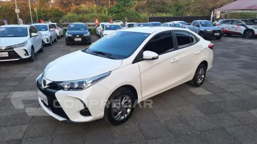 Toyota YARIS 1.5 16V FLEX SEDAN XS MULTIDRIVE 4 portas