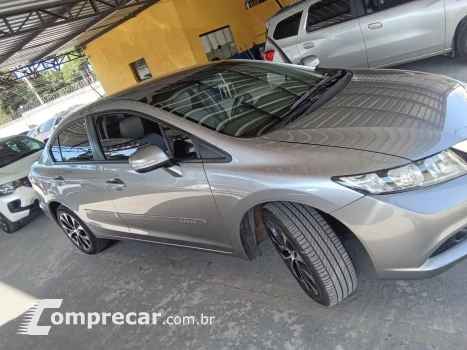 Honda Civic Sedan LXR 2.0 Flexone 16V Aut. 4p 4 portas
