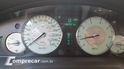 300 C 5.7 Hemi Sedan V8 16V