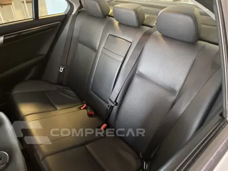 C 180 1.6 CGI 16V Turbo