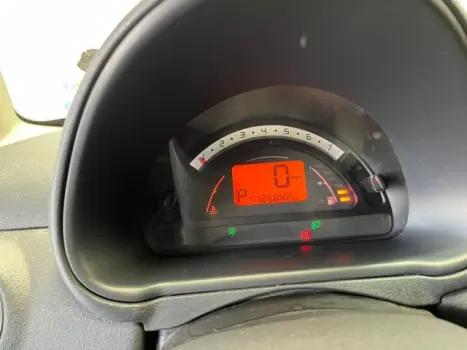 C3 - 1.4 I EXCLUSIVE 8V 4P MANUAL