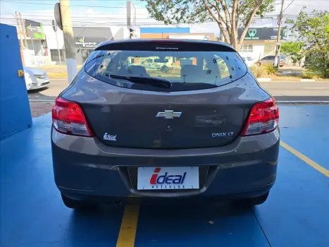 ONIX 1.0 MPFI LT 8V FLEX 4P MANUAL