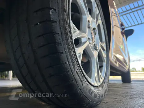 FIESTA 1.6 SE Hatch 16V