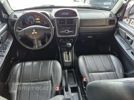 PAJERO TR4 2.0 4X2 16V 140CV FLEX 4P AUTOMÁTICO