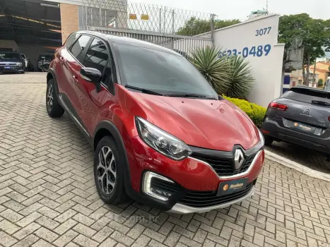CAPTUR Intense Bose 1.6 16V Flex 5p Aut.
