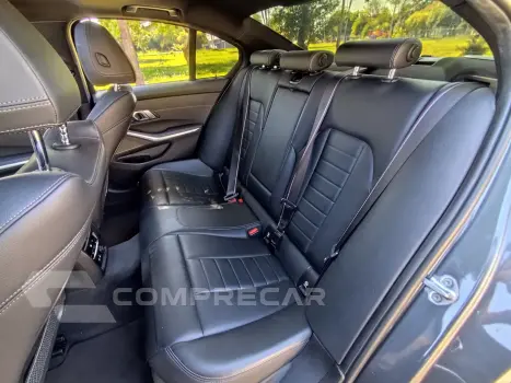 330i 2.0 16V TURBO GASOLINA M SPORT AUTOMÁTICO