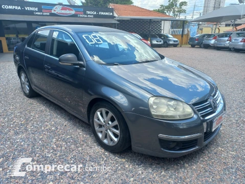 Volkswagen JETTA 2.5 I 20V 170cv 4 portas