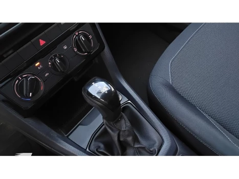 T-CROSS 1.0 200 TSI TOTAL FLEX AUTOMÁTICO