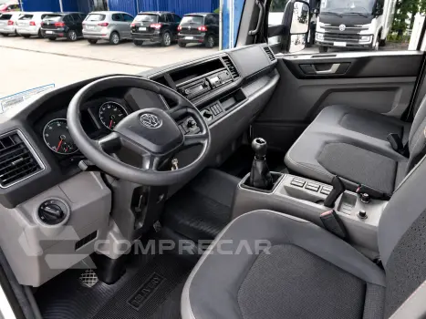 Delivery 11.180 Prime + Carroceria Madeira