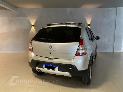 SANDERO 1.6 16V SCE Stepway