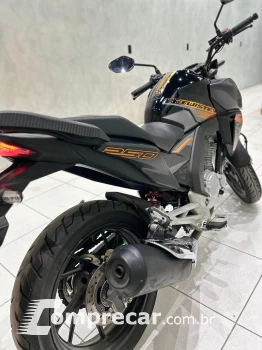 CB TWISTER 250 ABS