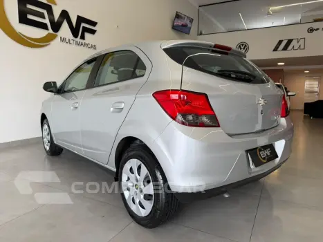 CHEVROLET ONIX HATCH LT 1.4 8V FlexPower 5p Mec.