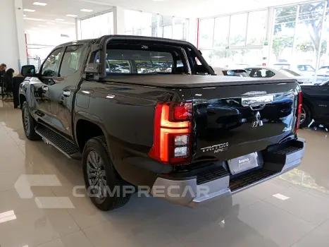 TRITON 2.4 BITURBO DIESEL CD HPE-S 4X4 AUTOMÁTICO