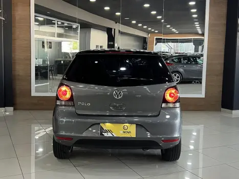 POLO 1.6 MI SPORTLINE 8V FLEX 4P MANUAL