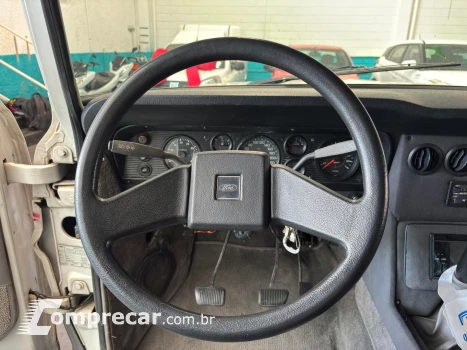F-1000 3.9 SUPER SÉRIE 4X2 CS 8V TURBO DIESEL 2P MANUAL