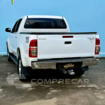 HILUX SRV 3.0 4x4 TURBO DIESEL AUTOMÁTICA