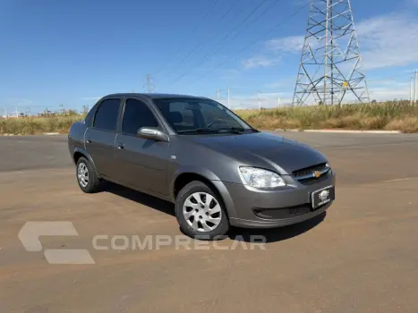 CLASSIC 1.0 MPFI LS 8V FLEX 4P MANUAL