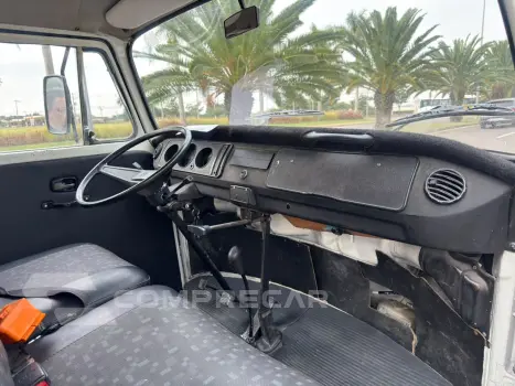 KOMBI 1.6 Pick-up CS 8V