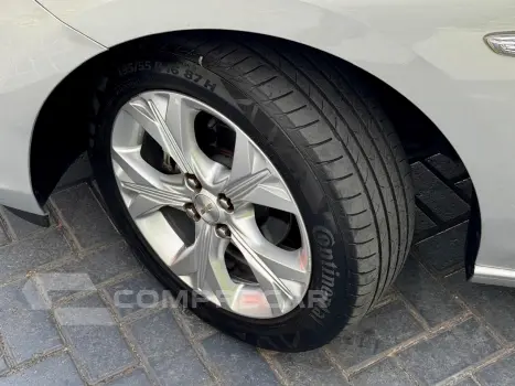 ONIX 1.0 Turbo LTZ