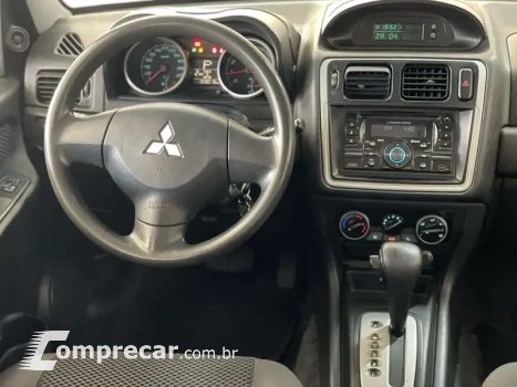 Pajero TR4 2.0 16V