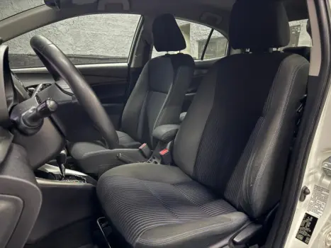 YARIS 1.5 16V FLEX SEDAN XL PLUS TECH MULTIDRIVE