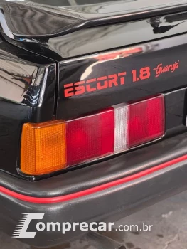 Escort Guarujá 1.8 4p
