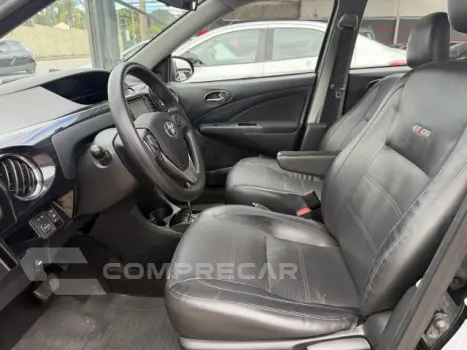 ETIOS SEDAN - 1.5 PLATINUM SEDAN 16V 4P AUTOMÁTICO