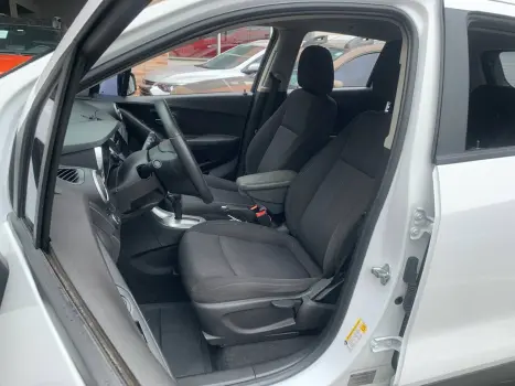 TRACKER LT 1.8 16V Flex 4x2 Aut.