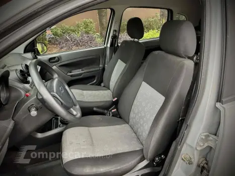 FIESTA 1.0 MPI HATCH 8V FLEX 4P MANUAL