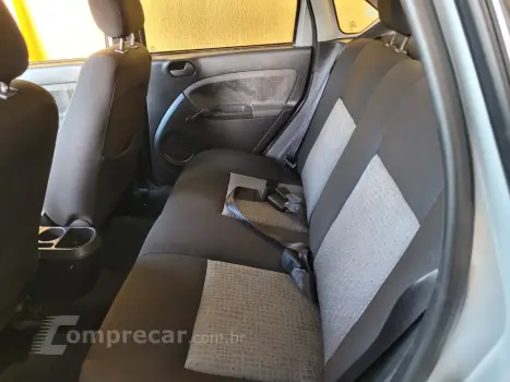 Fiesta Sed. 1.6 8V Flex 4p