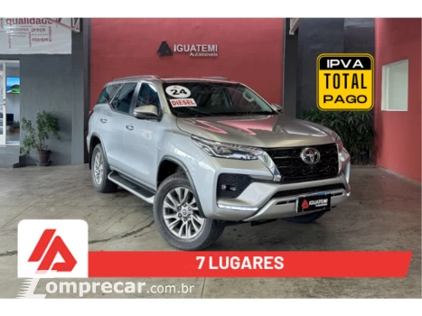 Toyota HILUX SW4 2.8 D-4D TURBO DIESEL SRX 7L 4X4 AUTOMÁTICO 4 portas