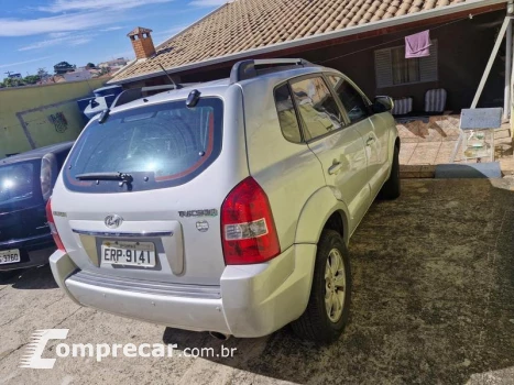 TUCSON GLS B 2.0 AUT