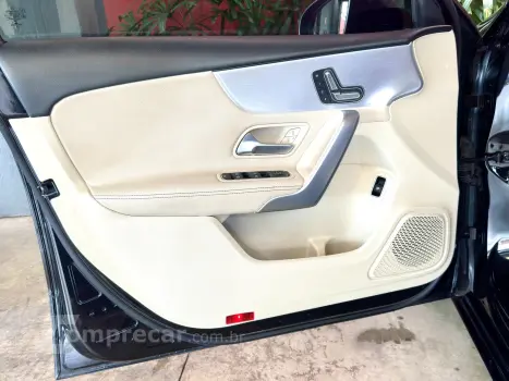 A 200 1.3 CGI GASOLINA ADVANCE SEDAN 7G-DCT