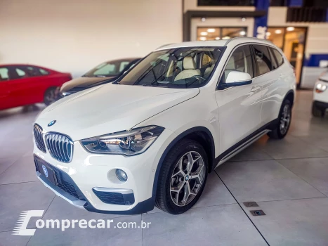BMW X1 2.0 16V Turbo Activeflex Sdrive20i 4 portas