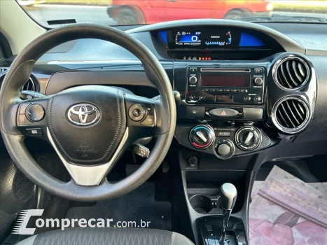 ETIOS 1.5 X PLUS SEDAN 16V FLEX 4P AUTOMÁTICO