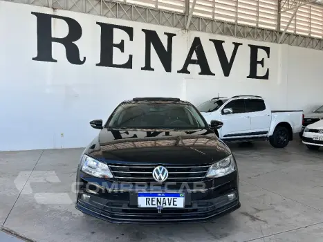 Volkswagen JETTA Comfortline 1.4 TSI 16V 4p Aut. 4 portas