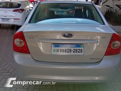 FOCUS SEDAN - 2.0 GLX SEDAN 16V 4P AUTOMÁTICO