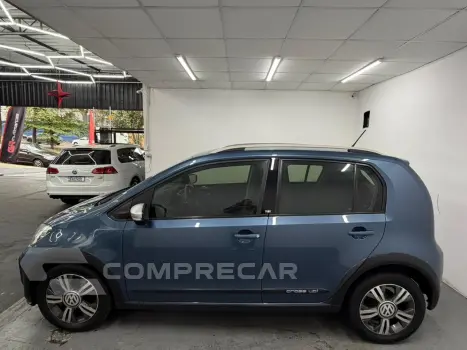 up! cross 1.0 TSI Total Flex 12V 5p